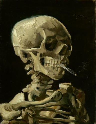 담배 피우는 해골 바가지